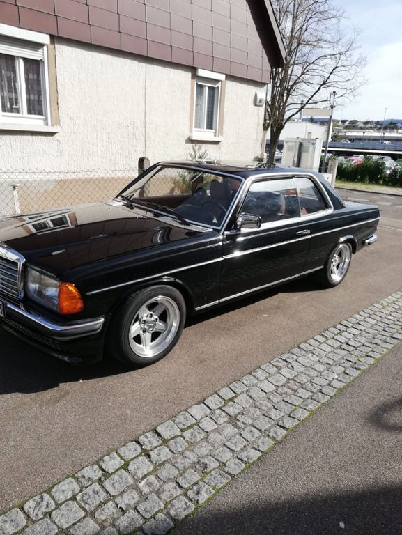 Mercedes-Benz CE 230 1983