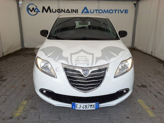Lancia Ypsilon 2011