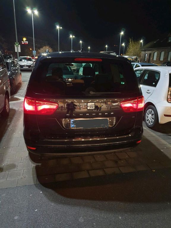 Seat Alhambra 2013