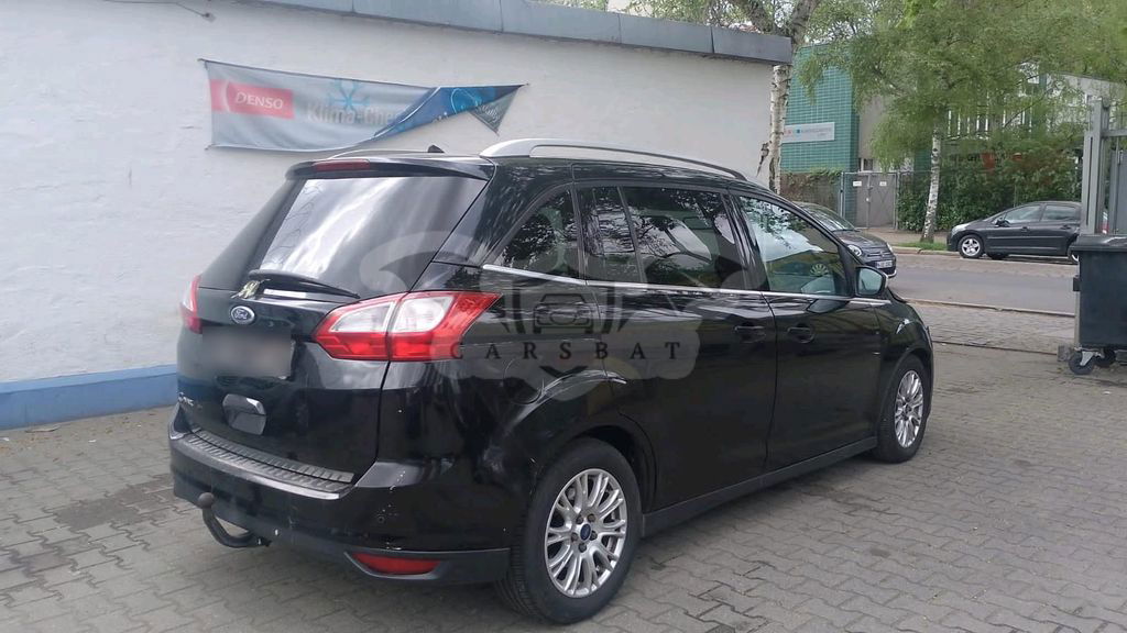 Ford Grand C-Max 2011