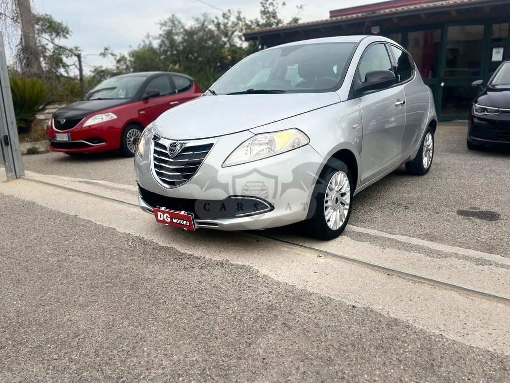 Lancia Ypsilon 2014