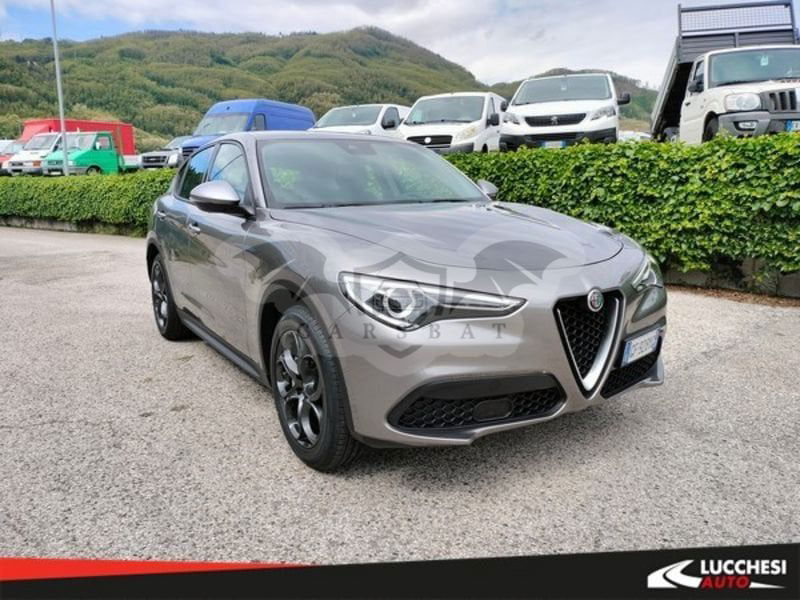 Alfa Romeo Stelvio 2021