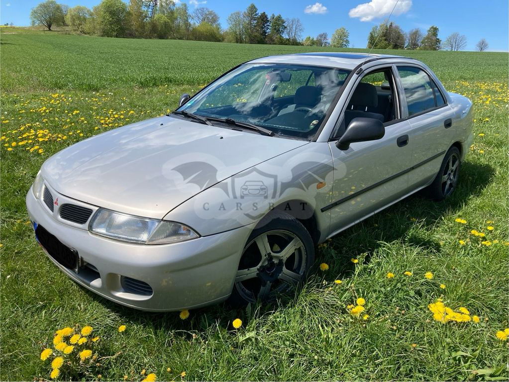 Mitsubishi Carisma 1996