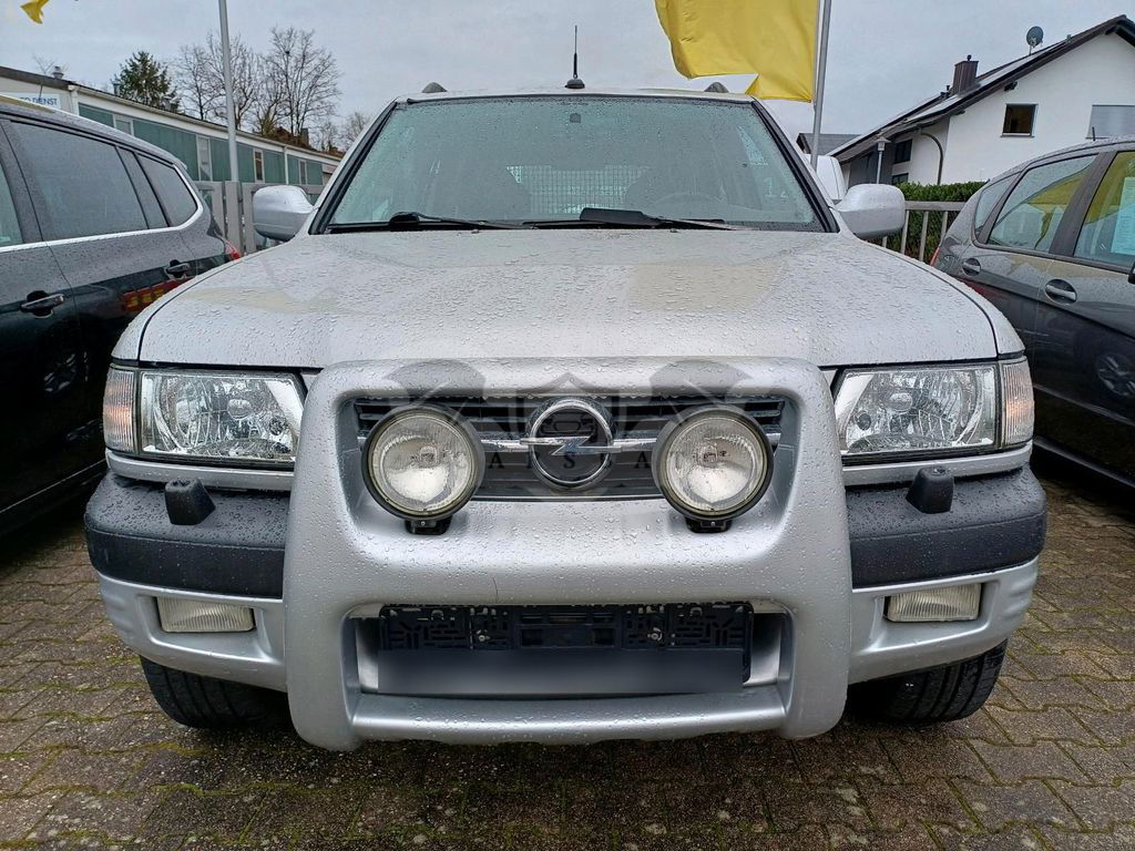 Opel Frontera 2002