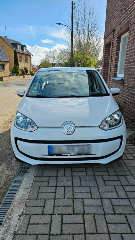 Volkswagen Up! 2015