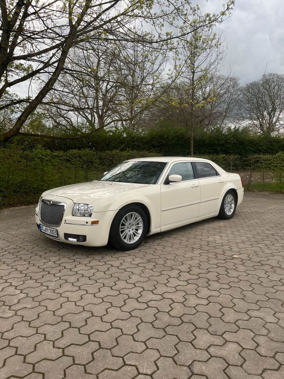 Chrysler 300C 2005