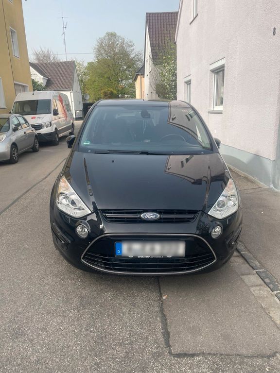 Ford S-Max 2012