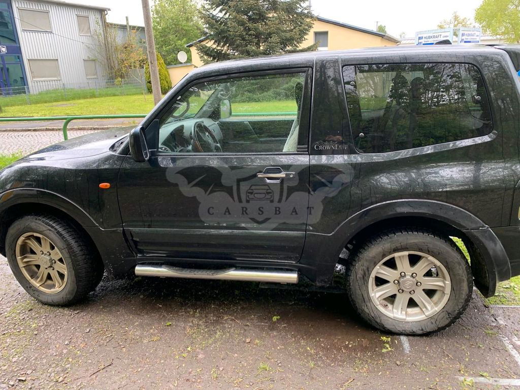 Mitsubishi Pajero 2000