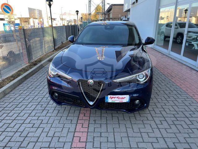 Alfa Romeo Stelvio 2017
