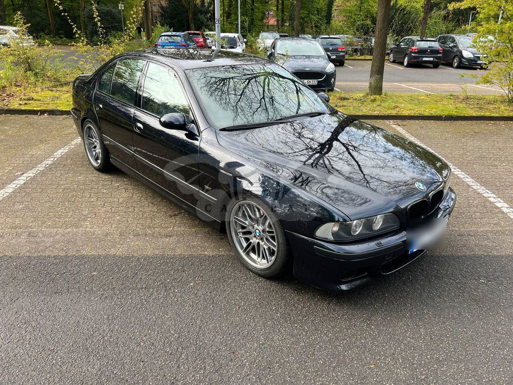BMW M5 2000