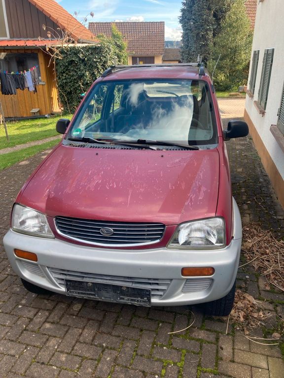 Daihatsu Sirion 1998