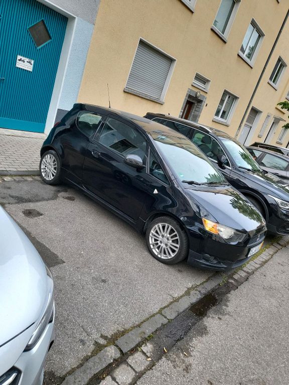Mitsubishi Colt 2010
