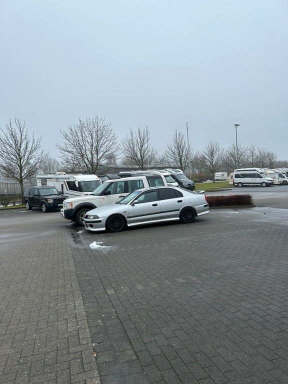 Mitsubishi Carisma 1999