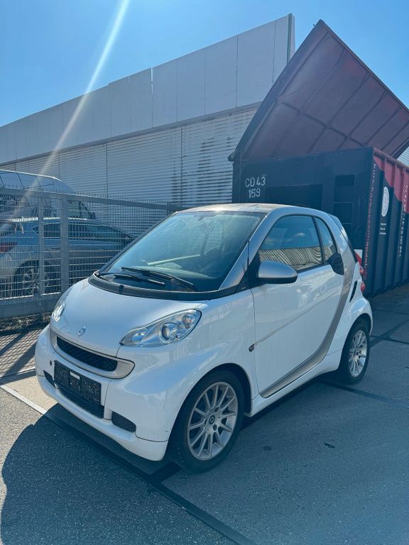 Smart Fortwo 2011