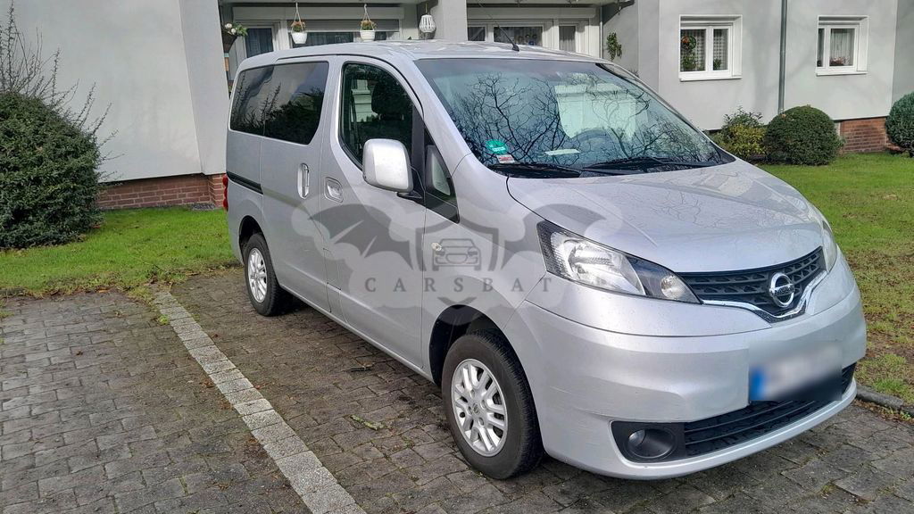 Nissan NV200 2012