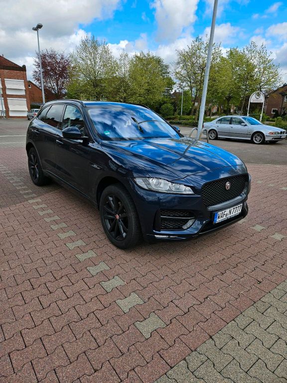 Jaguar F-Pace 2017