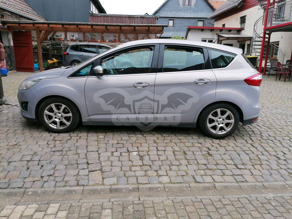 Ford Grand C-Max 2011