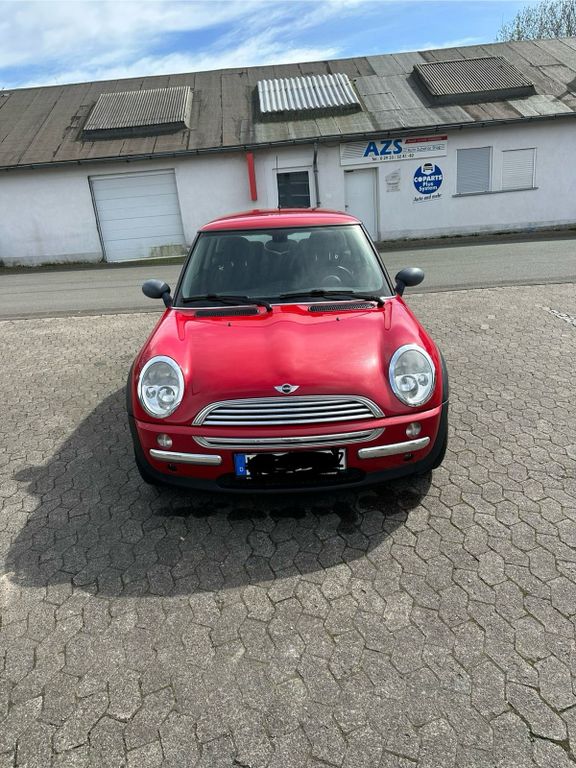 Mini One 2004