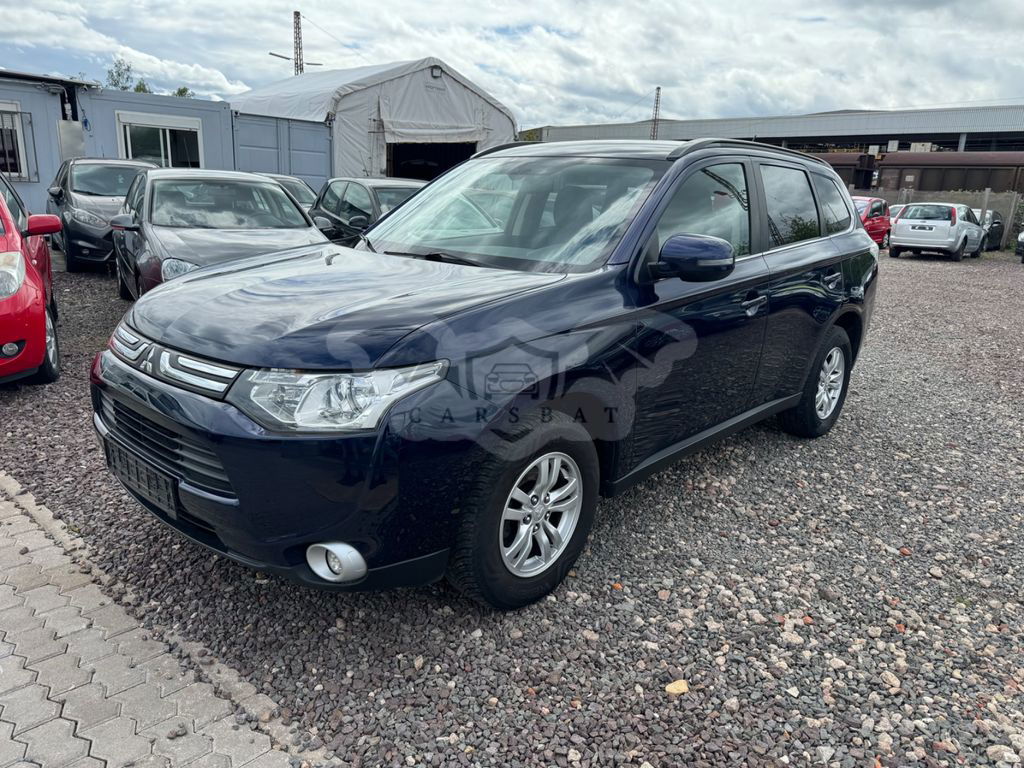 Mitsubishi Outlander 2013