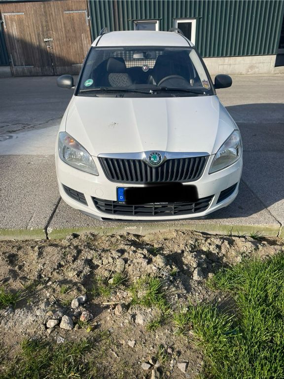 Skoda Praktik 2011