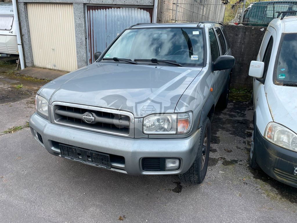 Nissan Pathfinder 2002