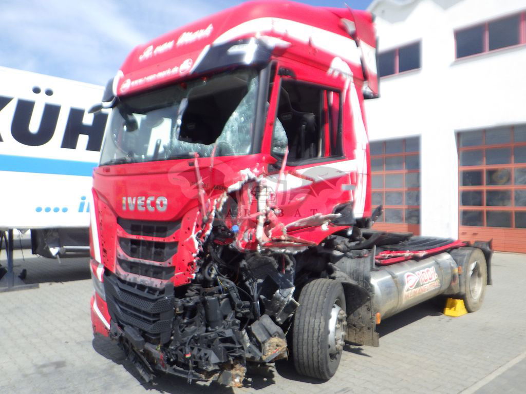 Iveco S-Way 2021