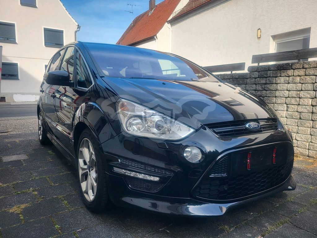 Ford S-Max 2012
