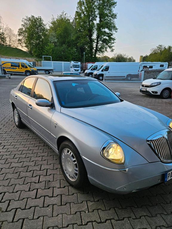 Lancia Thesis 2004