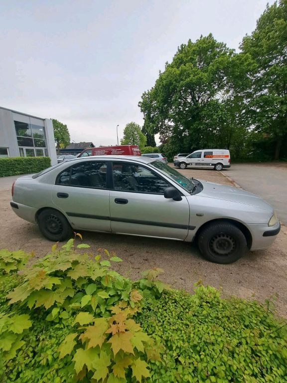 Mitsubishi Carisma 1999