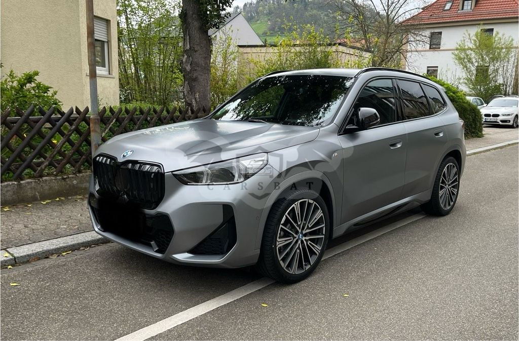 BMW iX1 2023