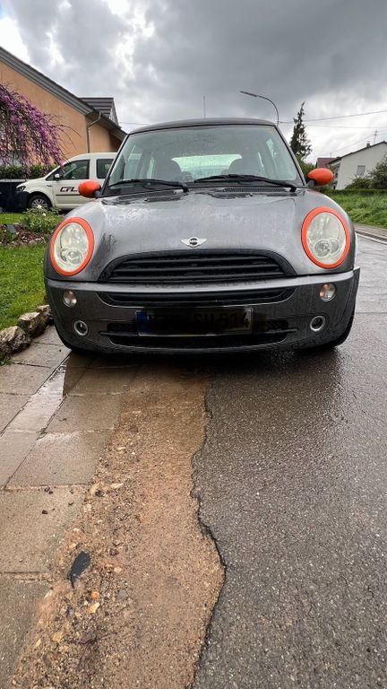Mini One 2004