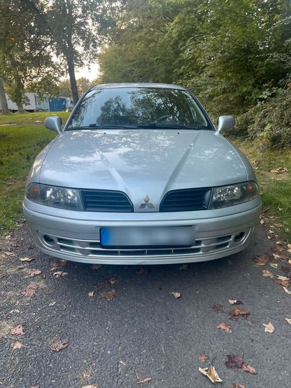 Mitsubishi Carisma 2004