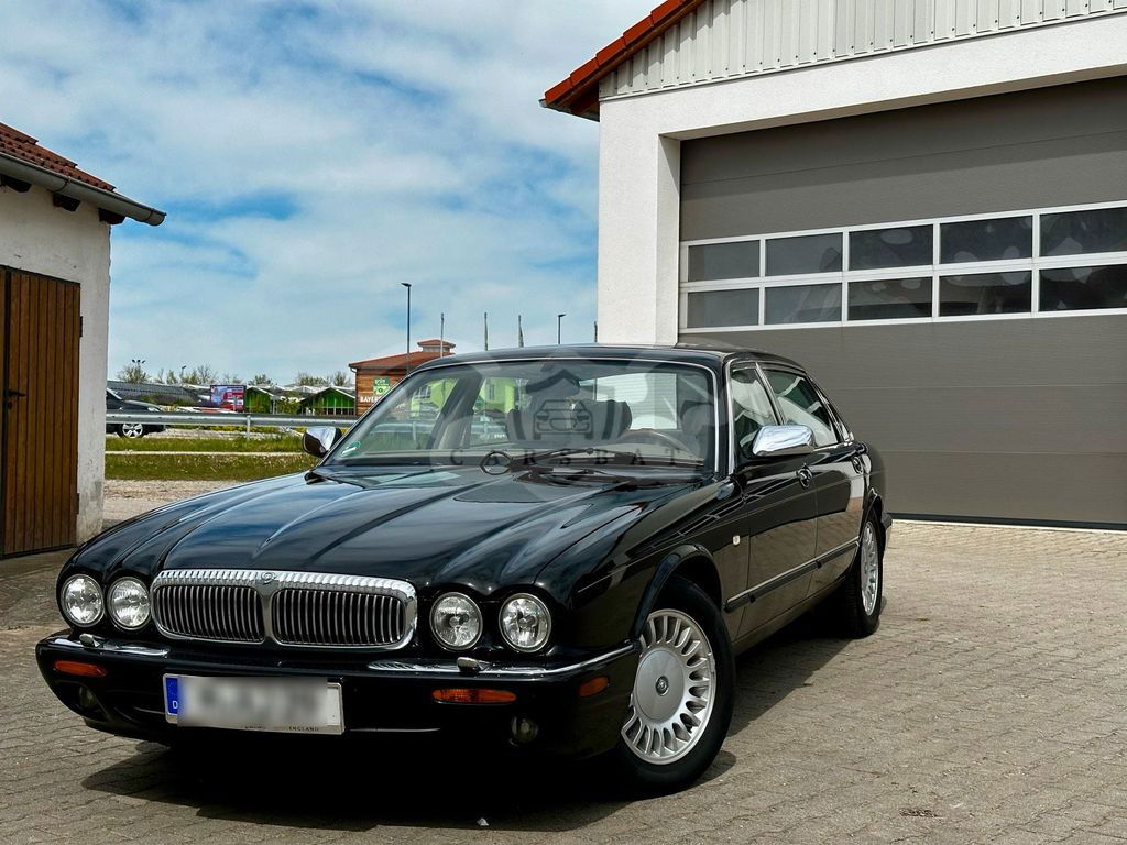 Jaguar Daimler 1999
