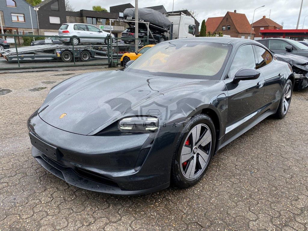 Porsche Taycan 2023