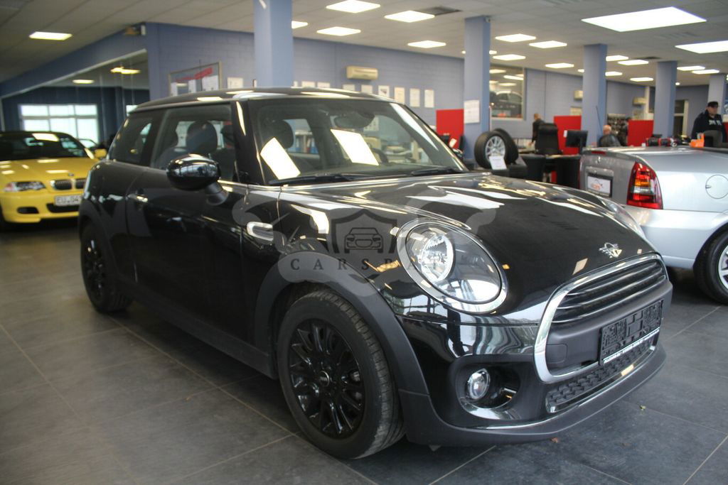 Mini One 2021