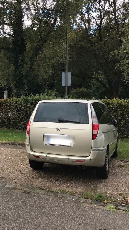 Lancia Phedra 2006