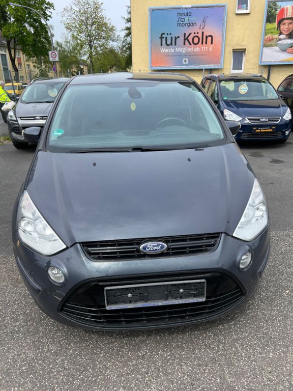 Ford S-Max 2012