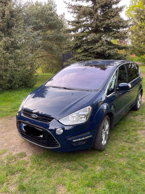Ford S-Max 2012
