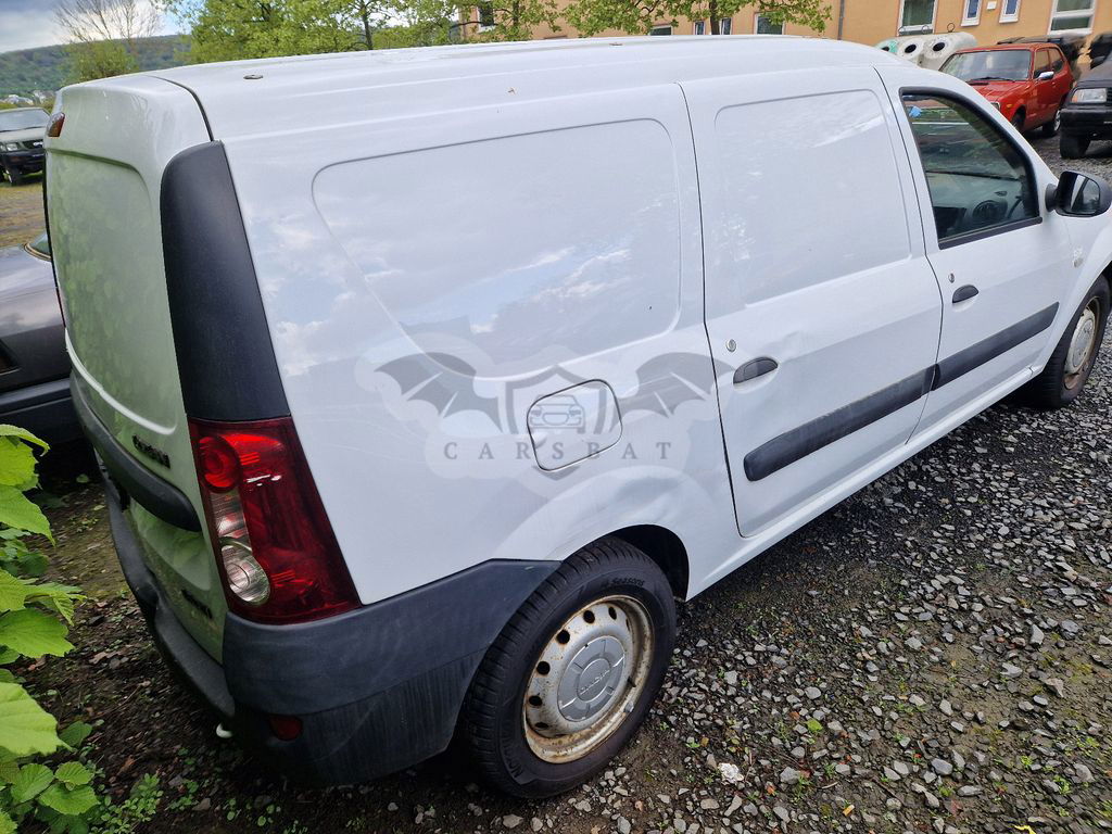 Dacia Logan 2011