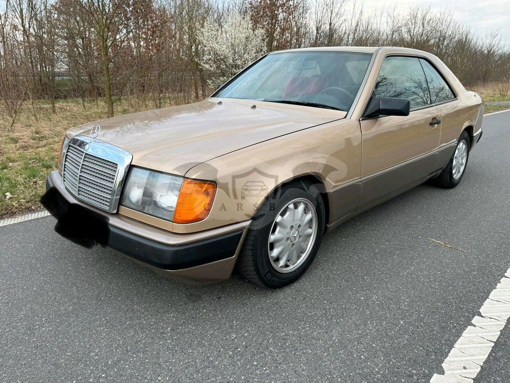 Mercedes-Benz C 230 1988