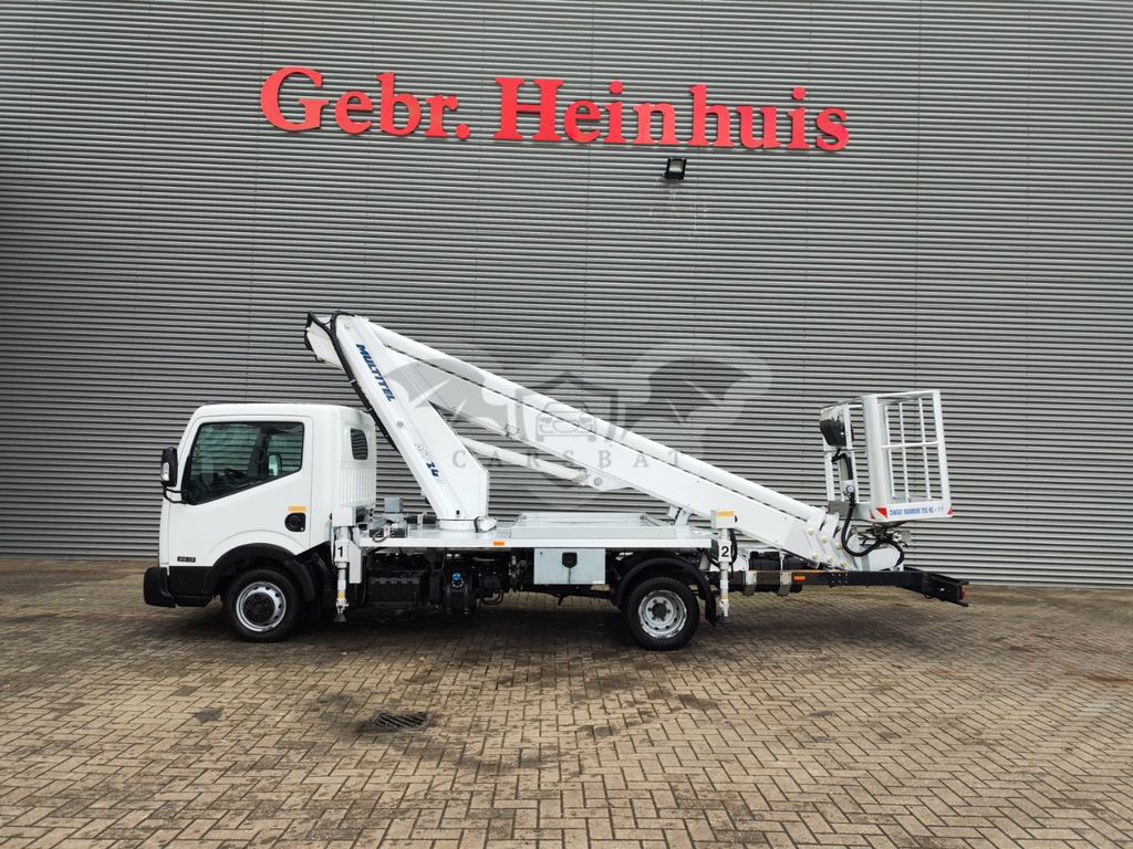 Nissan NT 2018