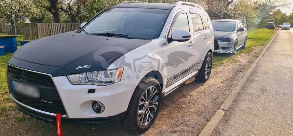 Mitsubishi Outlander 2011