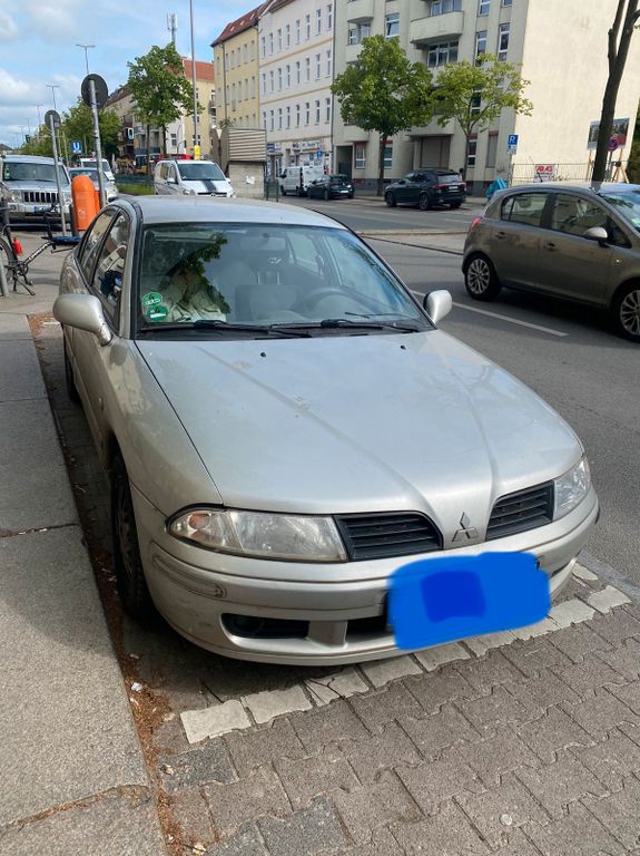 Mitsubishi Carisma 2002