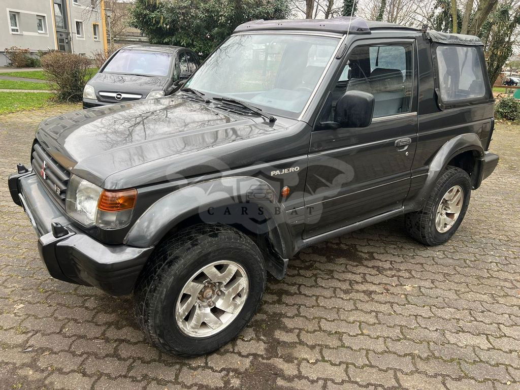 Mitsubishi Pajero 1991