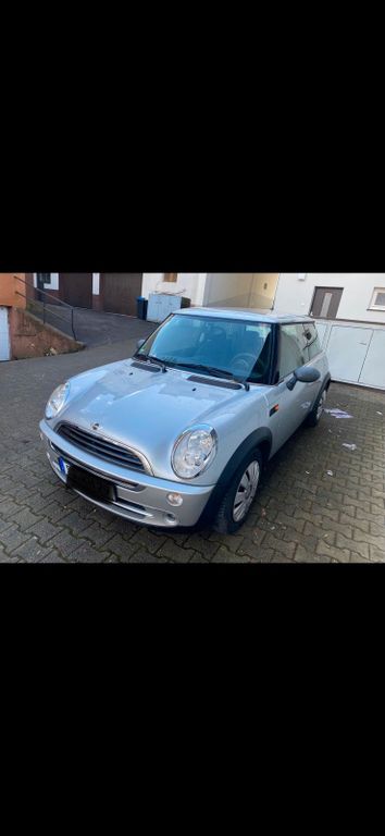 Mini One 2004
