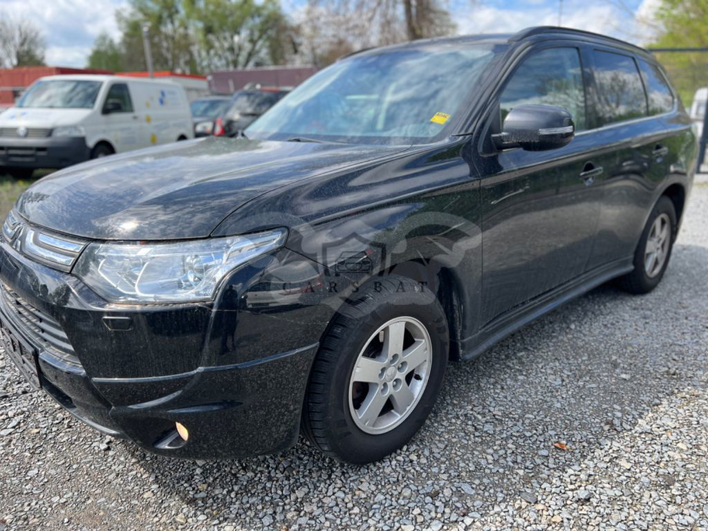 Mitsubishi Outlander 2013