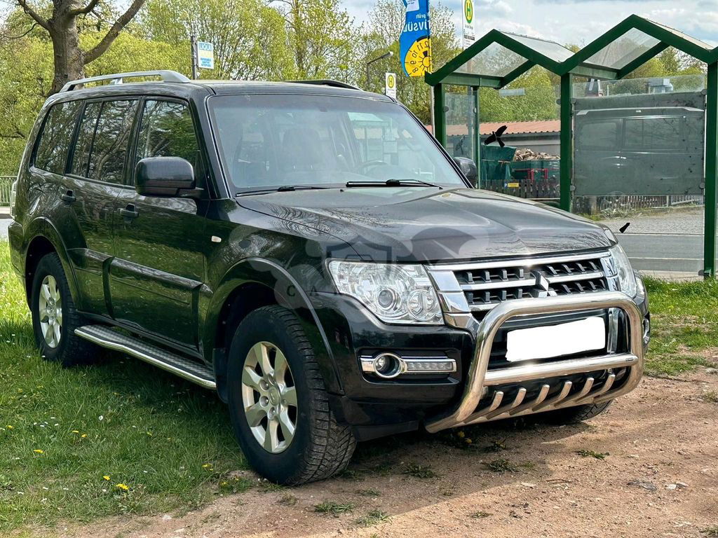 Mitsubishi Pajero 2015