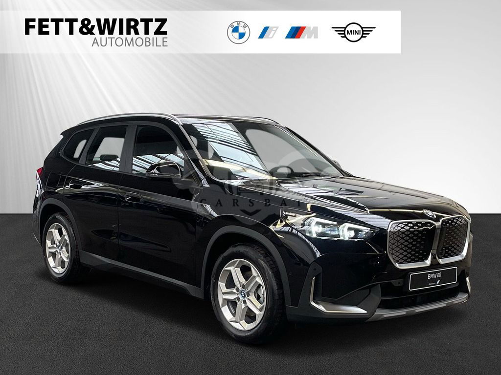 BMW iX1 2024