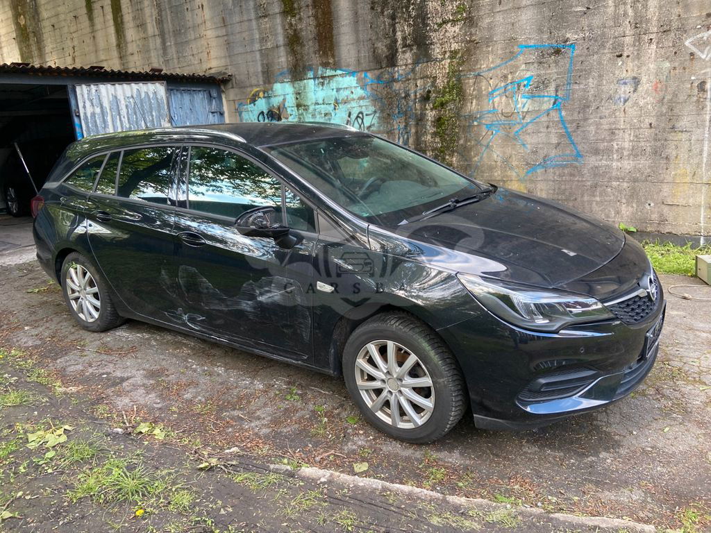 Opel Astra 2021