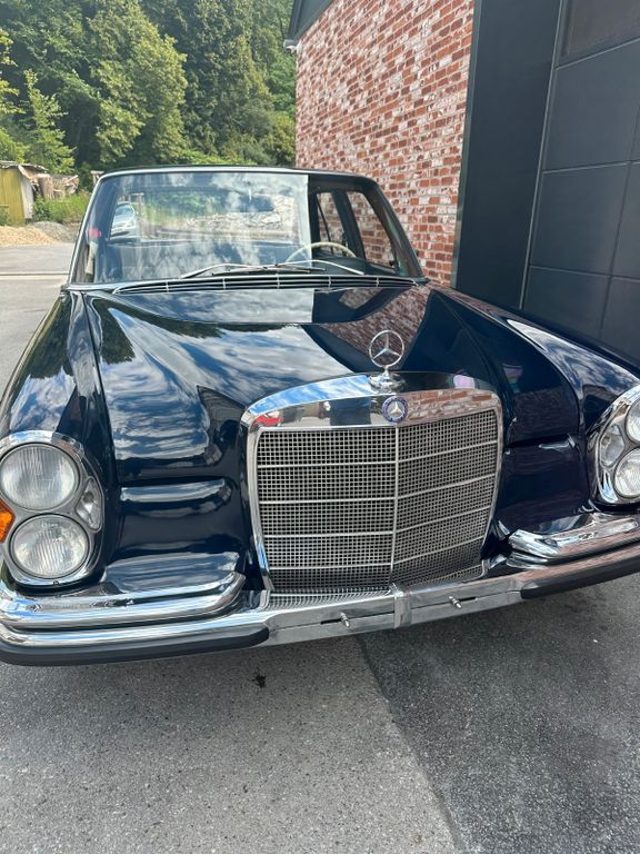 Mercedes-Benz 250 1967